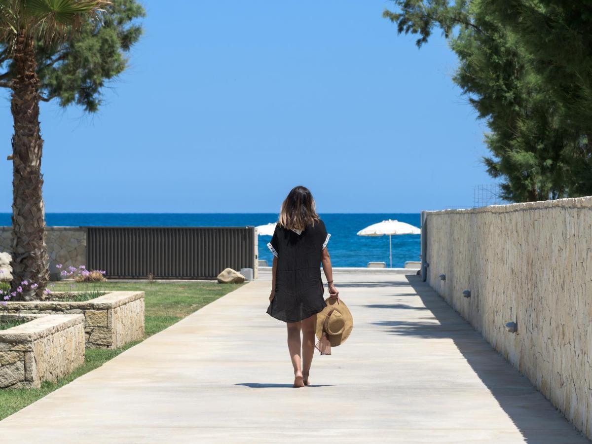 Athina Luxury Villa, With Pool & Walk To The Beach, By Thinkvilla Ханя Екстериор снимка